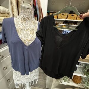 TWO PopFlex V-Neck Reversible Tees